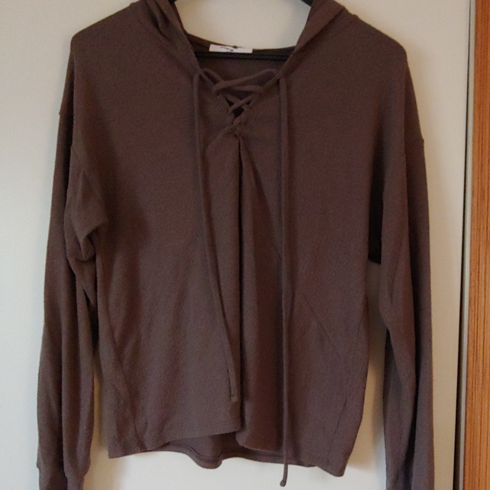Project Social T gently used size Large
